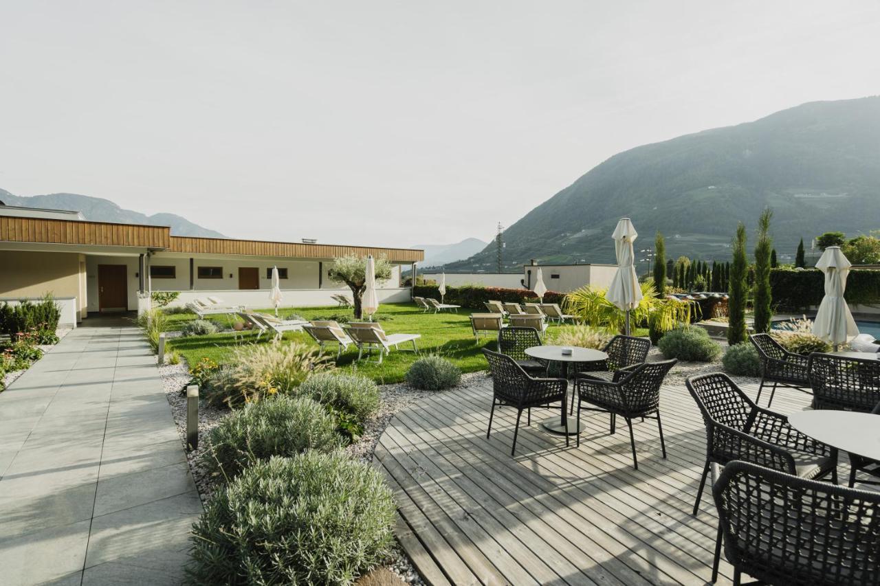 Residence Der Heinrichshof Lagundo Exterior foto